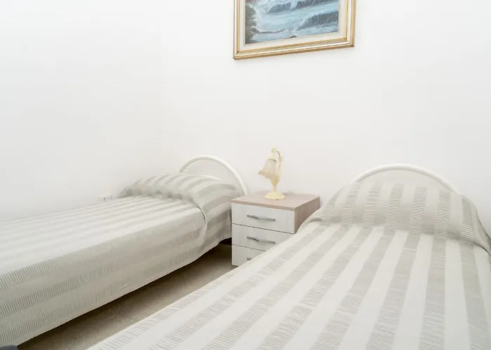 House By Thepuglia